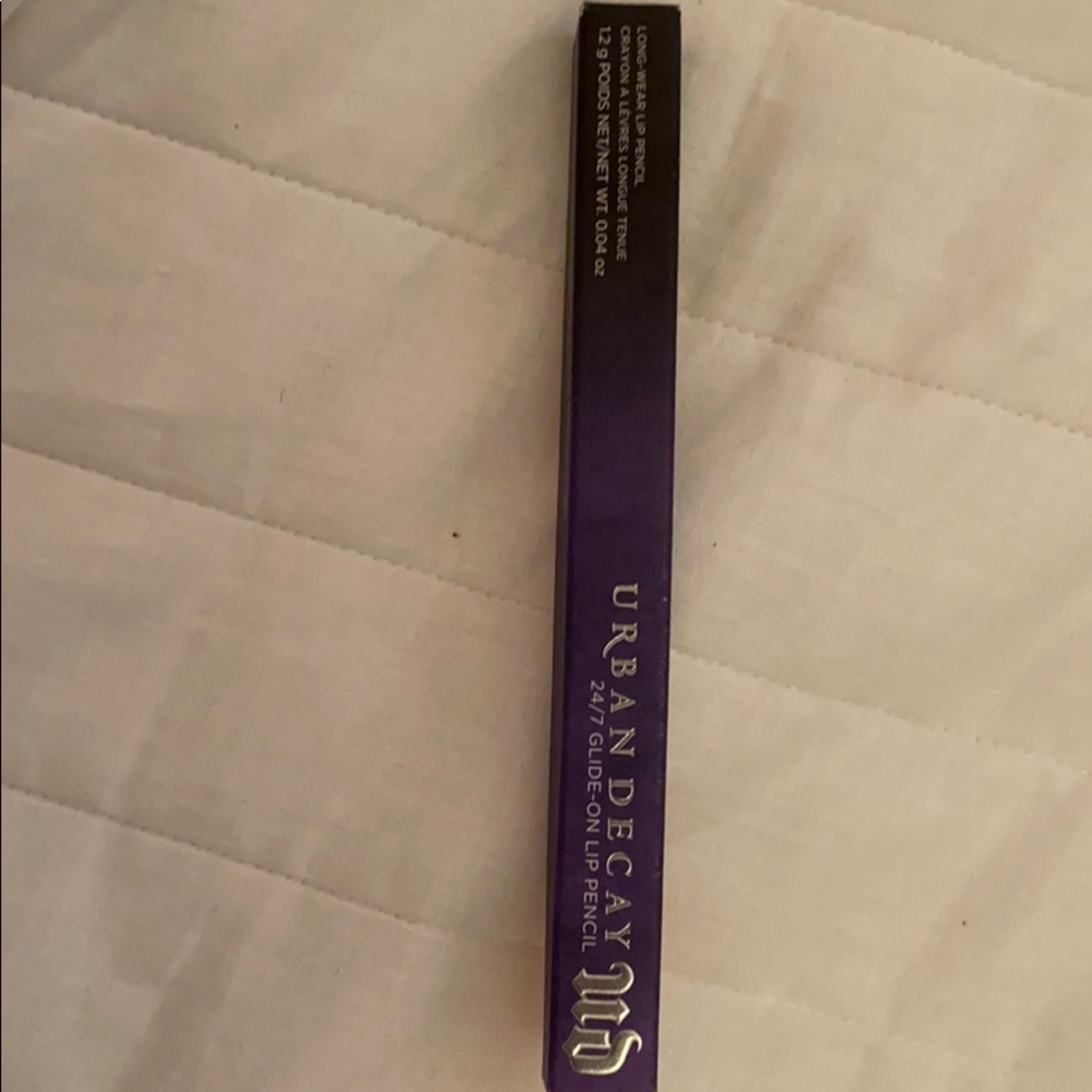 Urban decay 24/7 lip glide